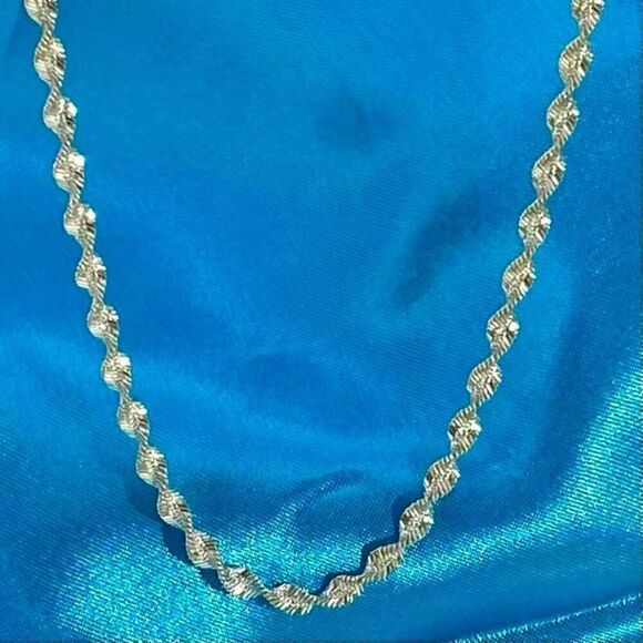 AOC Stunning 22” Twisted Sterling 925 Silver Necklace - Picture 5 of 11